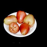 Jambu air (water guave).
