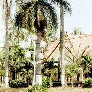 Nogmaals de Ijen boulevard. Een prachtige straatlantaarn.